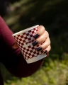 Lakier_hybrydowy_Dark_Roast_głęboka_wiśnia_burgund_kolekcja_Autumn_Society_Saute_Nails.webp