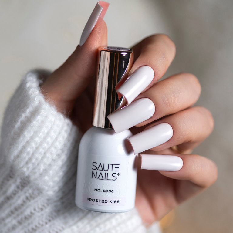 Mleczne lakiery hybrydowe Saute Nails – paleta odcieni