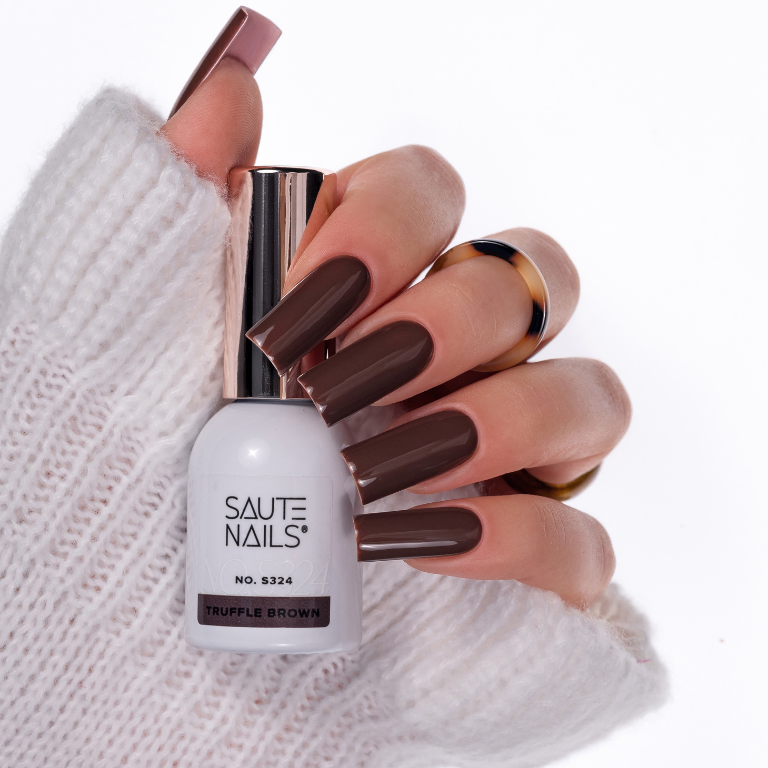 Lakiery hybrydowe bez HEMA – dla kogo są i jak skompletować bezpieczny manicure?